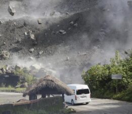 Filipinler’de 7 büyüklüğünde deprem