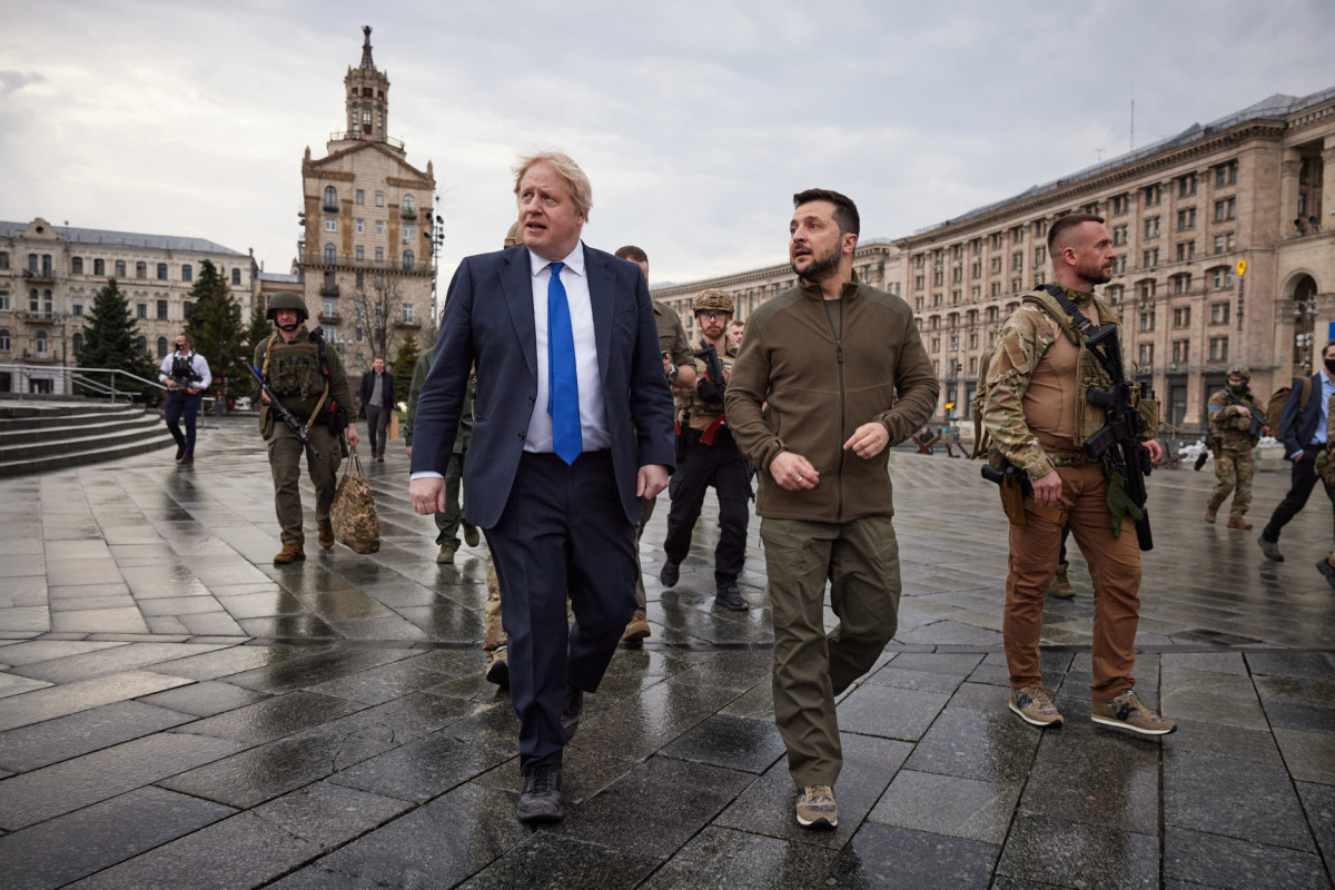 İngiltere’de “geri dön Boris” sesleri