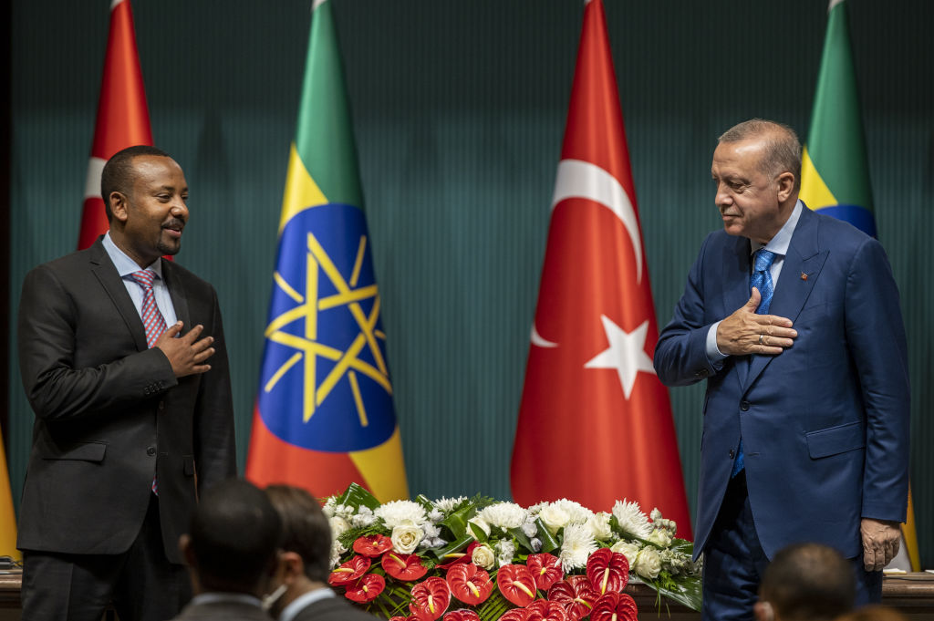 Bayraktar destekli Abiy Ahmet ilerliyor