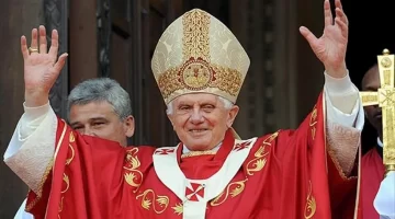 Ratzinger sırlarıyla birlikte gömülecek