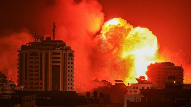 Siyonizm: Beyrut’u da yakıp yıkarız