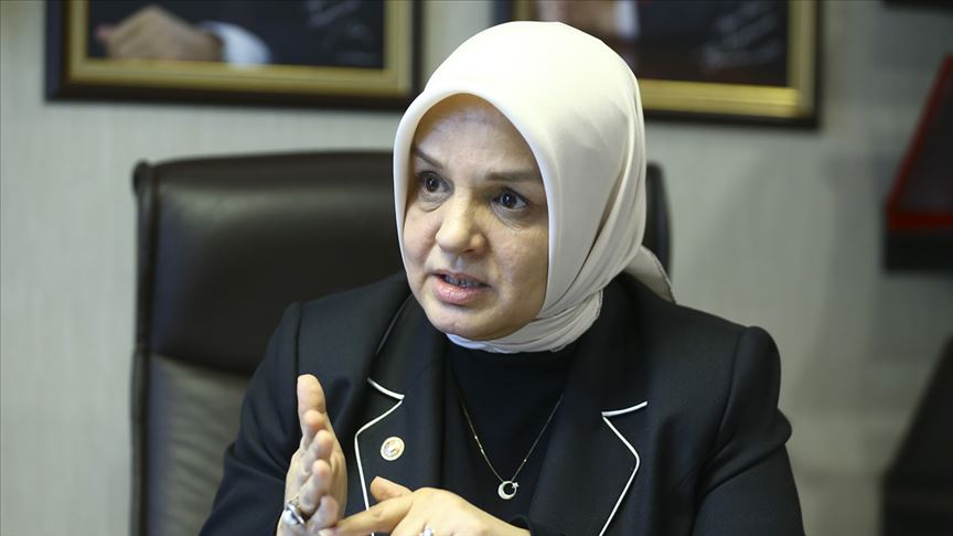 Türkler son 32 yılda doğurganlığını yitirdi
