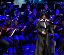 MEB’in Siyonist şarkıcı izni