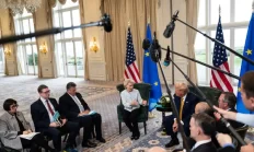 AB ve ABD gümrükte anlaştı