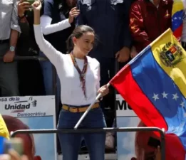 Nobel Barış ödülü Venezuelalı muhalife
