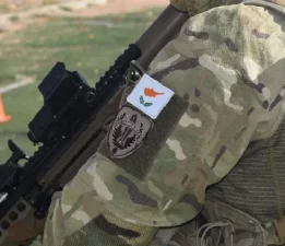 Rum silahlandıkça silahlanıyor