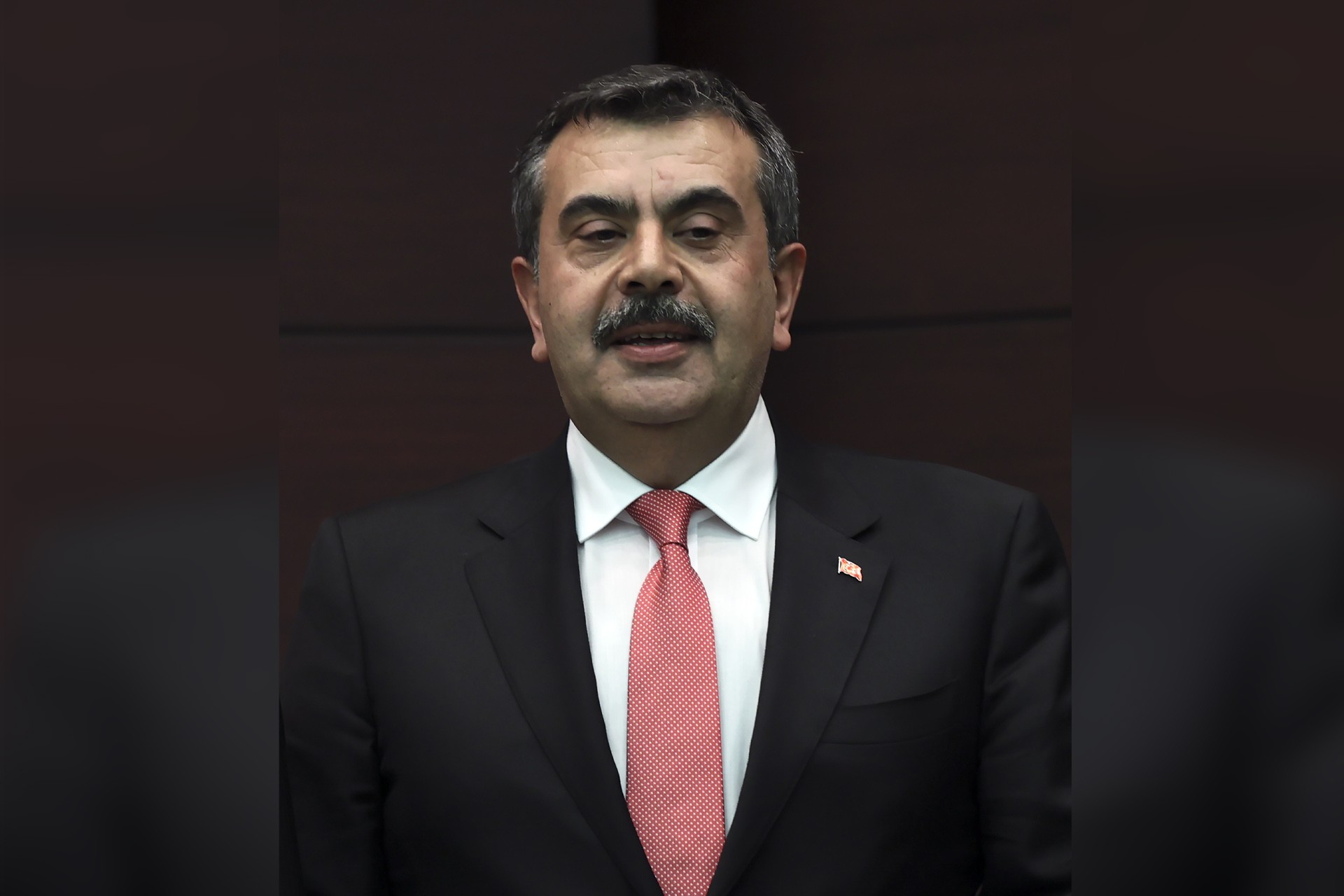 Bir MEB klasiği: eğitim süreleri yine değişiyor