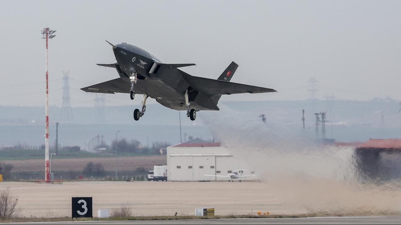 Kızılelma tam techizatlı geliyor