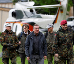 Almanya savaşa hazırlanıyor