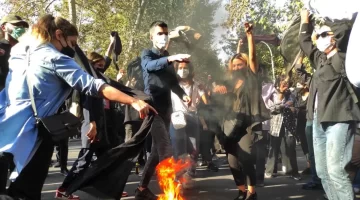 İran’ın ‘Gezi olaylarına’ sert uyarı